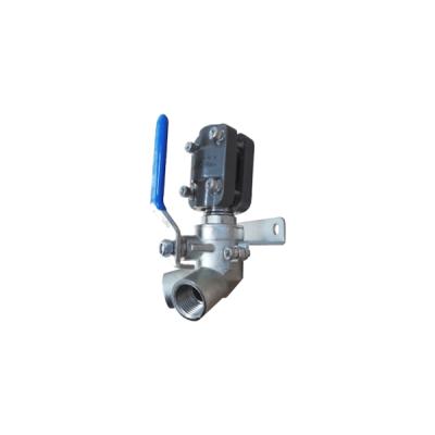 angled-two-port-female-wall-bracket-600x600-1